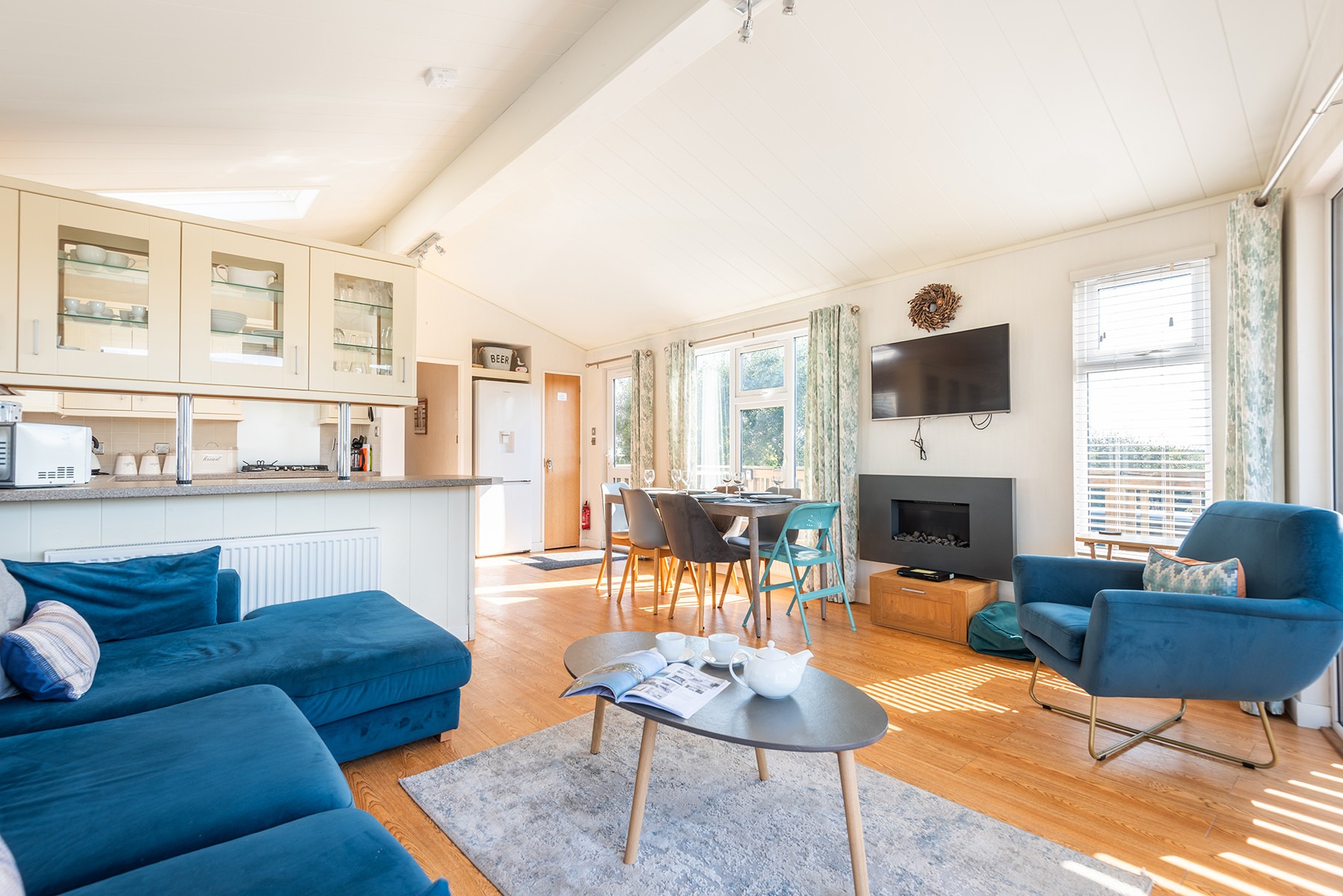 1 Salcombe Retreat - photo 2