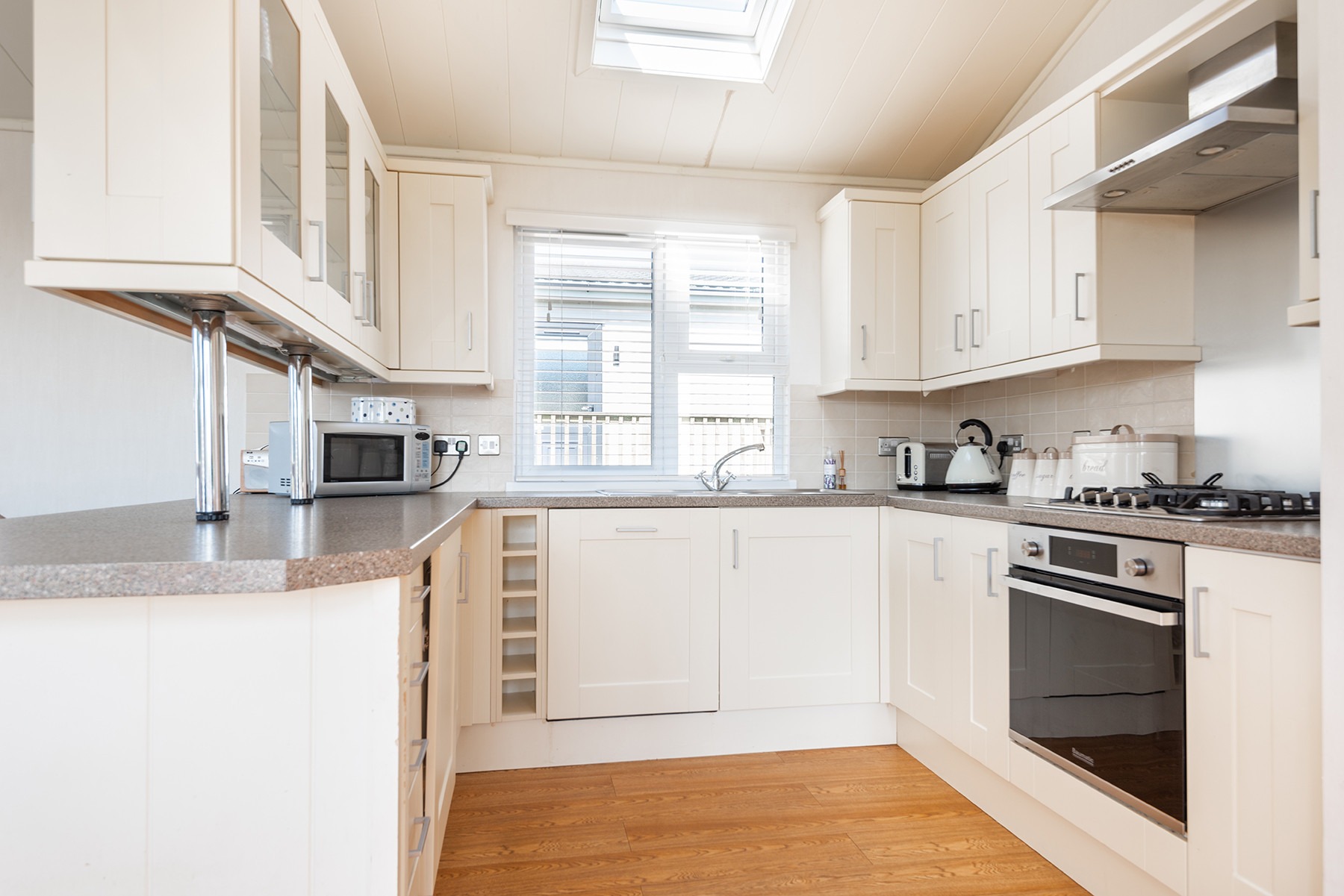 1 Salcombe Retreat - photo 5