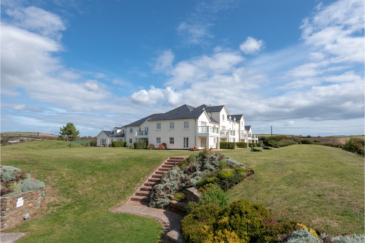 1 Thurlestone Beach Apartments - photo 3