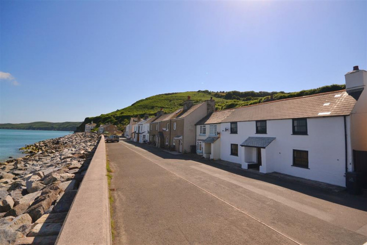14 Beesands - photo 2