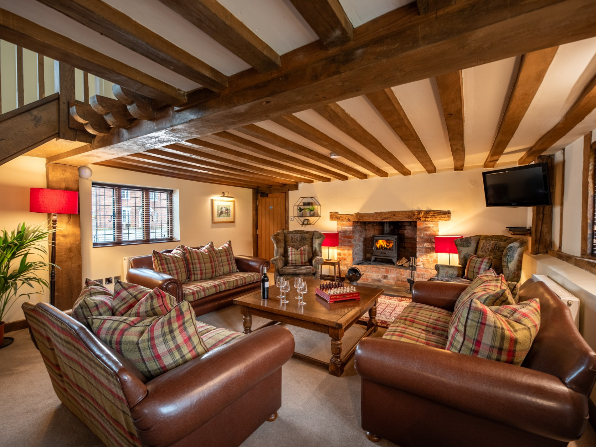 Riverbend Estate - Grand Lodges & Co. - photo 2