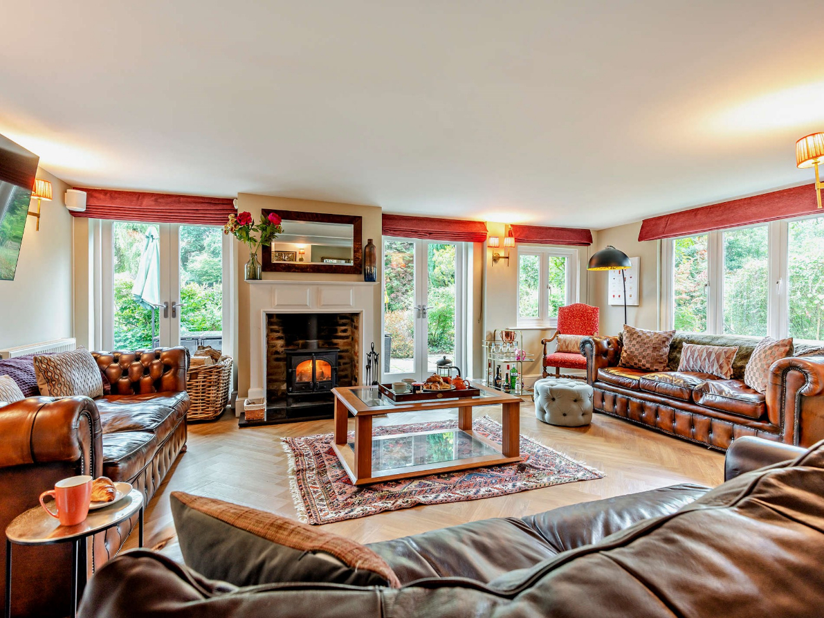 Wildwood Manor - Luxurious Country Escape - photo 4