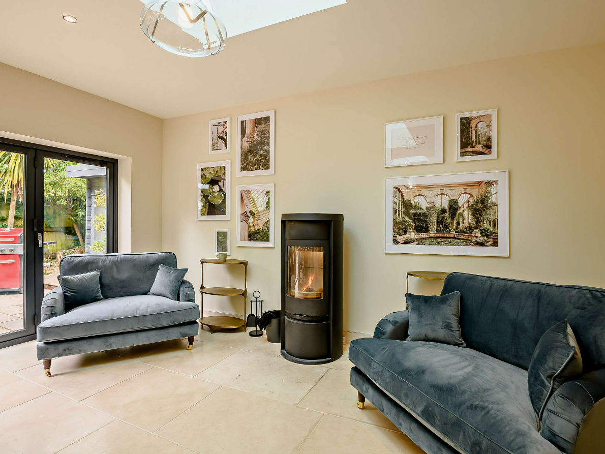 Tranquil Charm - Luxurious Hot Tub & Pet Friendly - photo 4