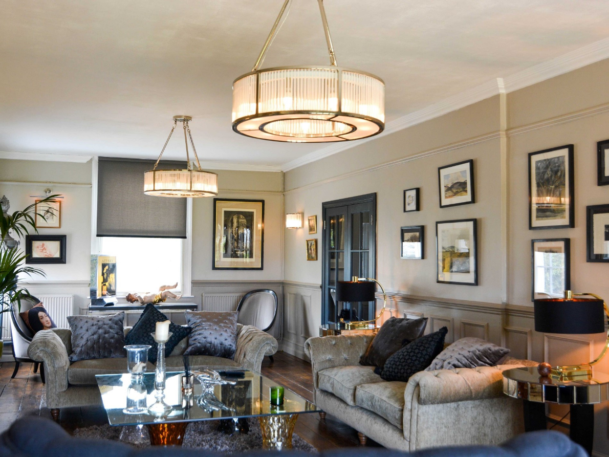 Tranquil Haven - Luxurious Cottage & Hot Tub - photo 2