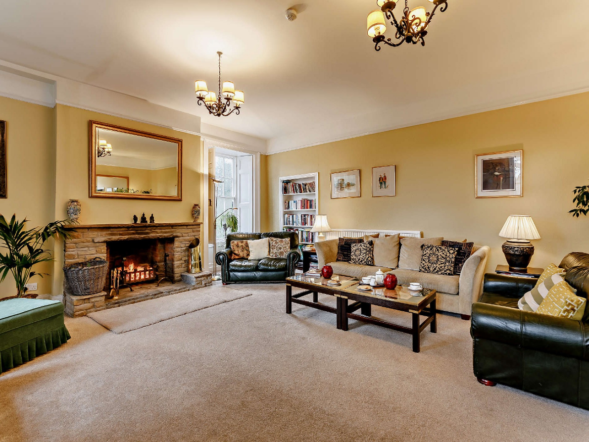 The Manor's Grand Retreat - Luxurious Countryside Haven - photo 3