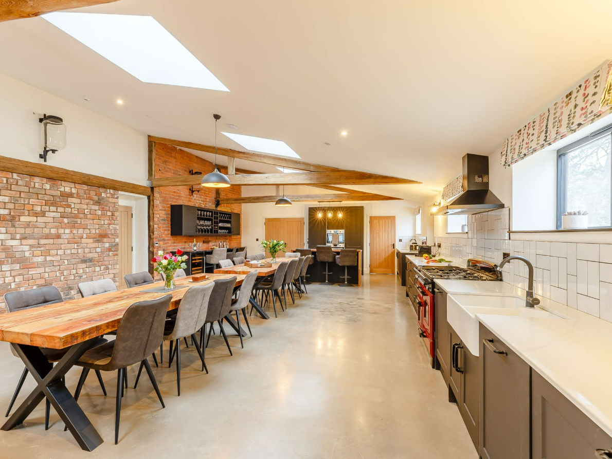 Rustic Luxe Haven - Countryside Charm - photo 5