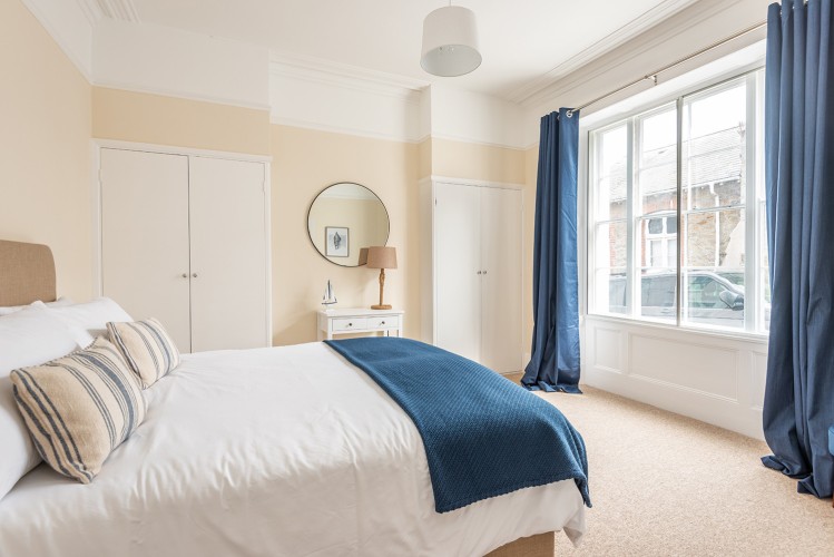 22 Courtenay Street - photo 3