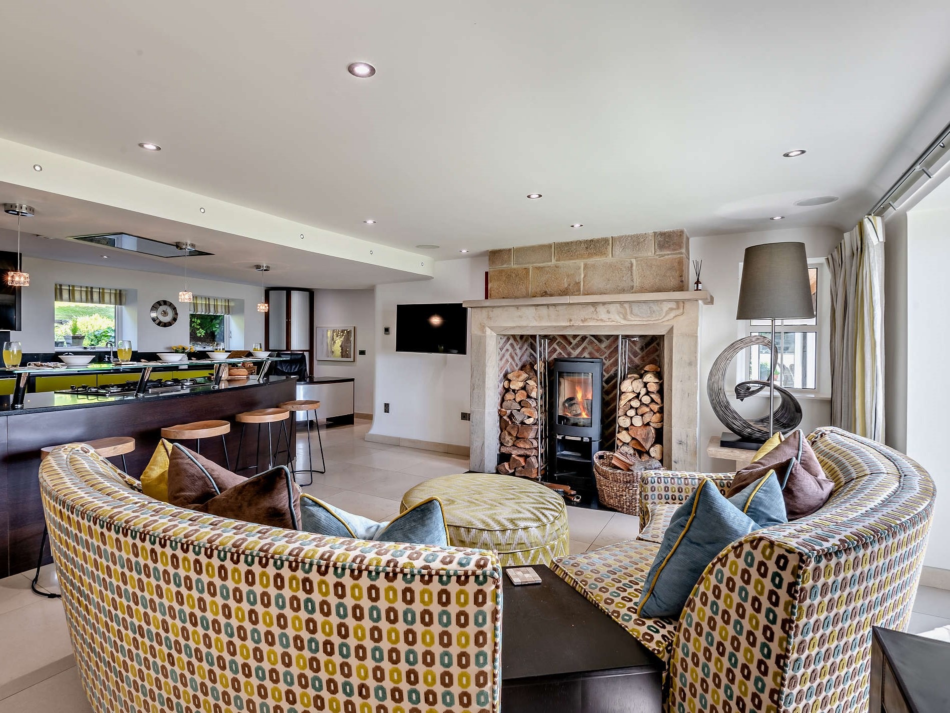 The Grand Retreat - Luxurious Entertaining Spaces - photo 4