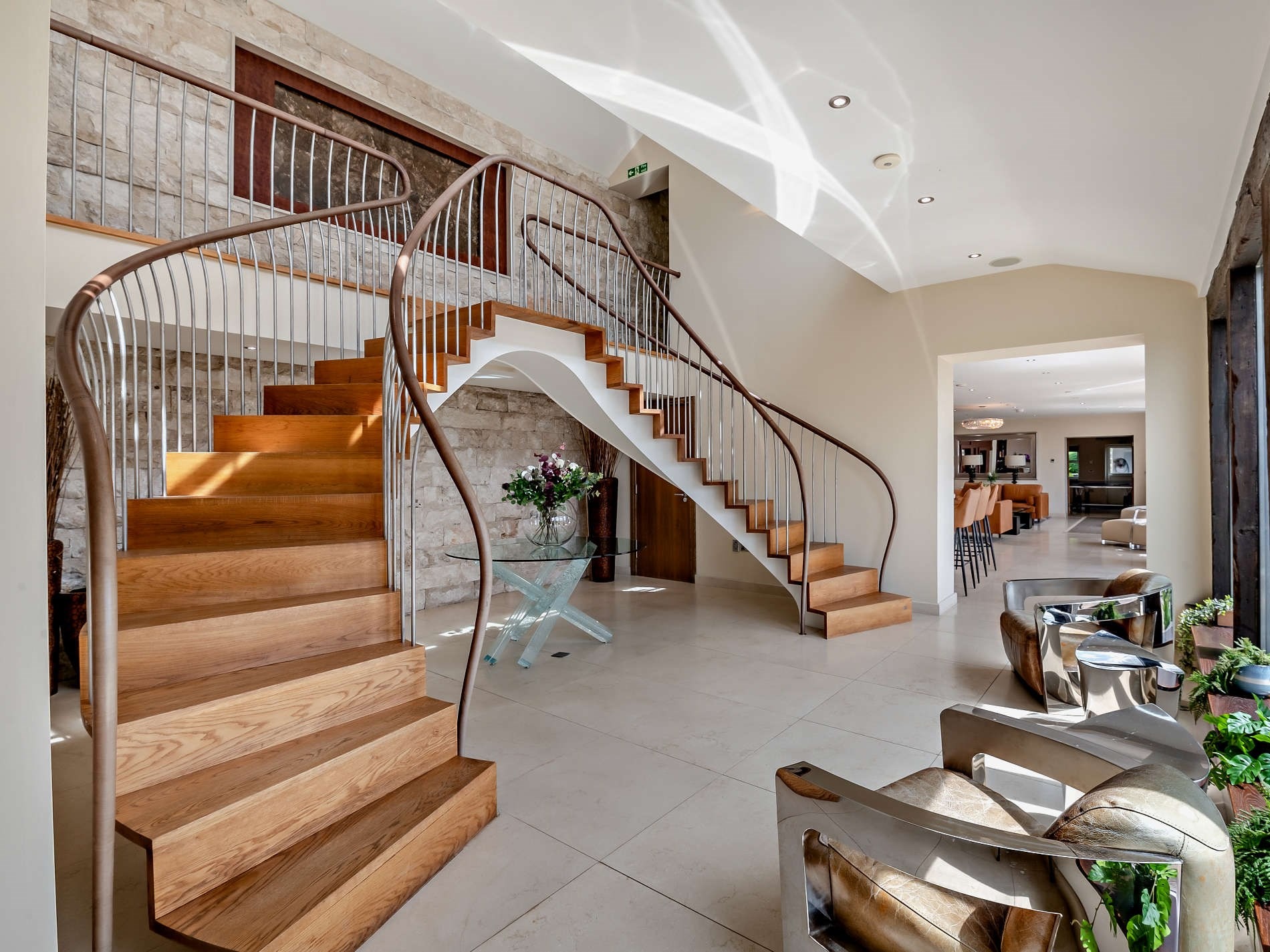 The Grand Retreat - Luxurious Entertaining Spaces - photo 5
