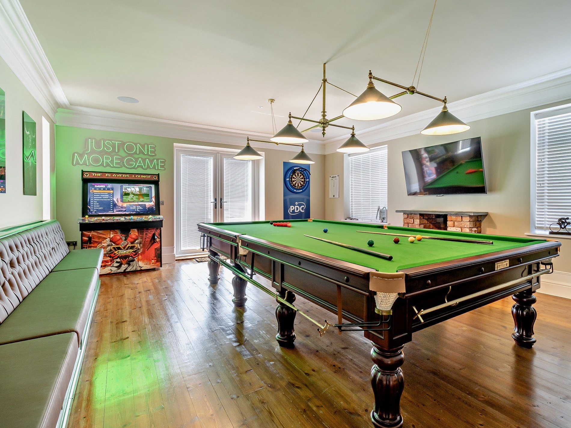 Panorama Palace - Luxe Country Retreat - photo 5