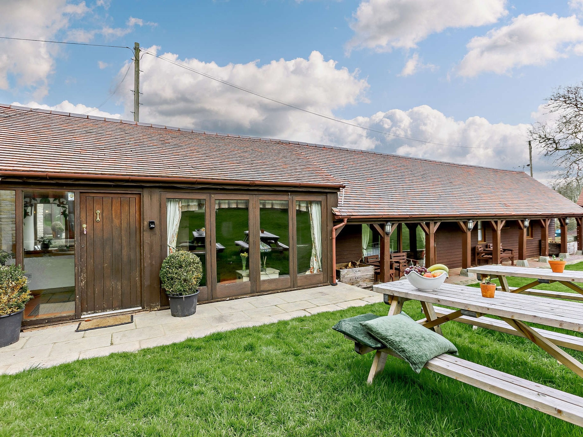 Chaxhill Charm - Secluded, Stylish 7-Bed Retreat - photo 2