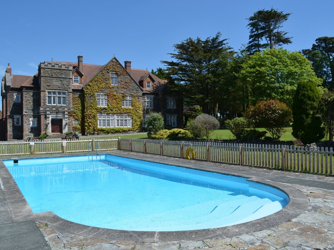 Alston Hall - photo 5