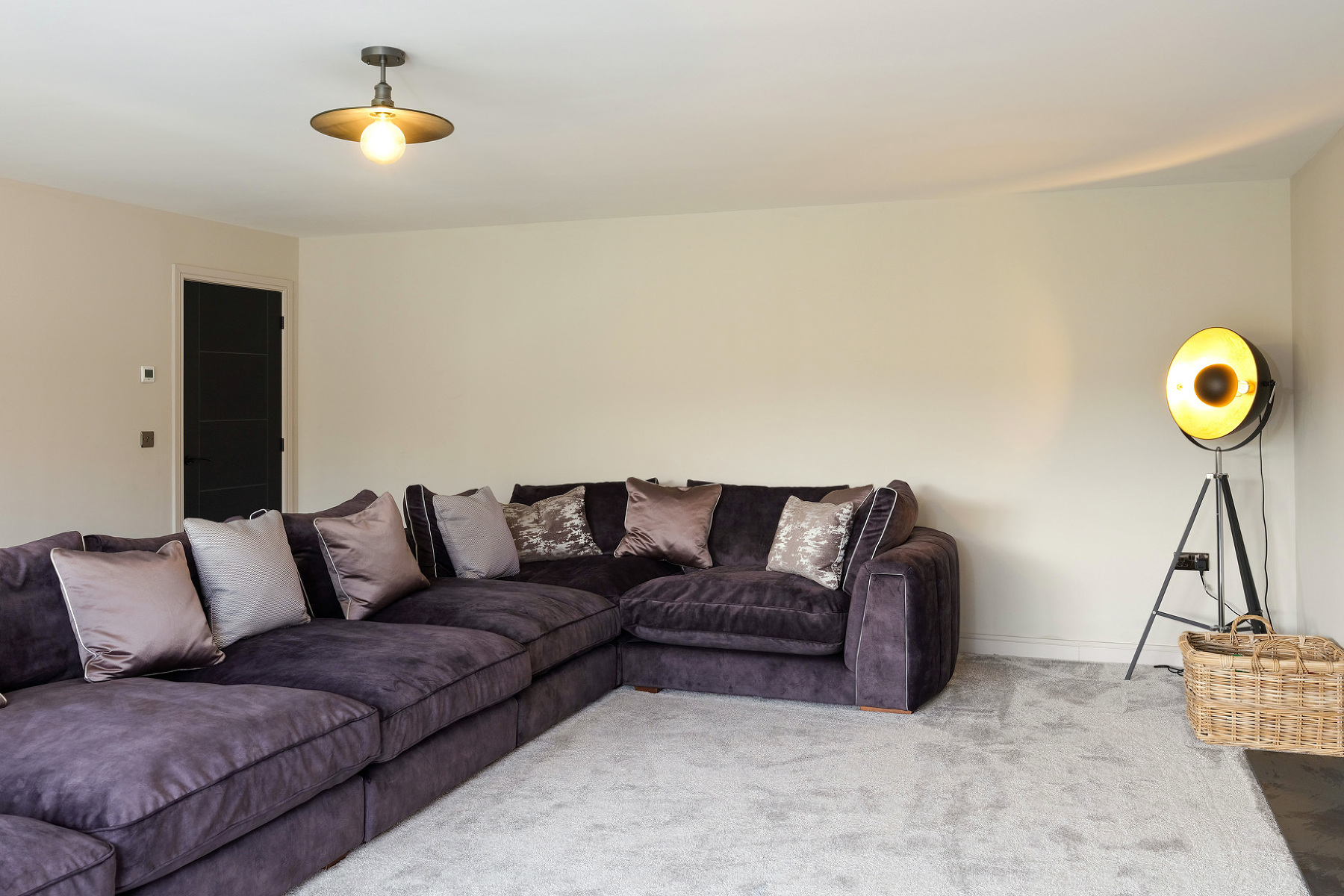 Archstone House - photo 4