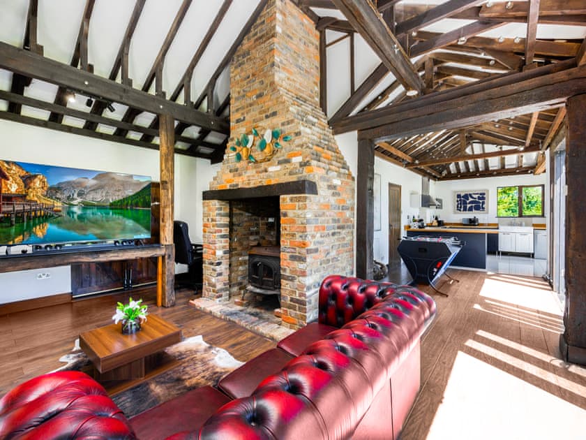 Barn House and Mansion - Essex Barn House - photo 2