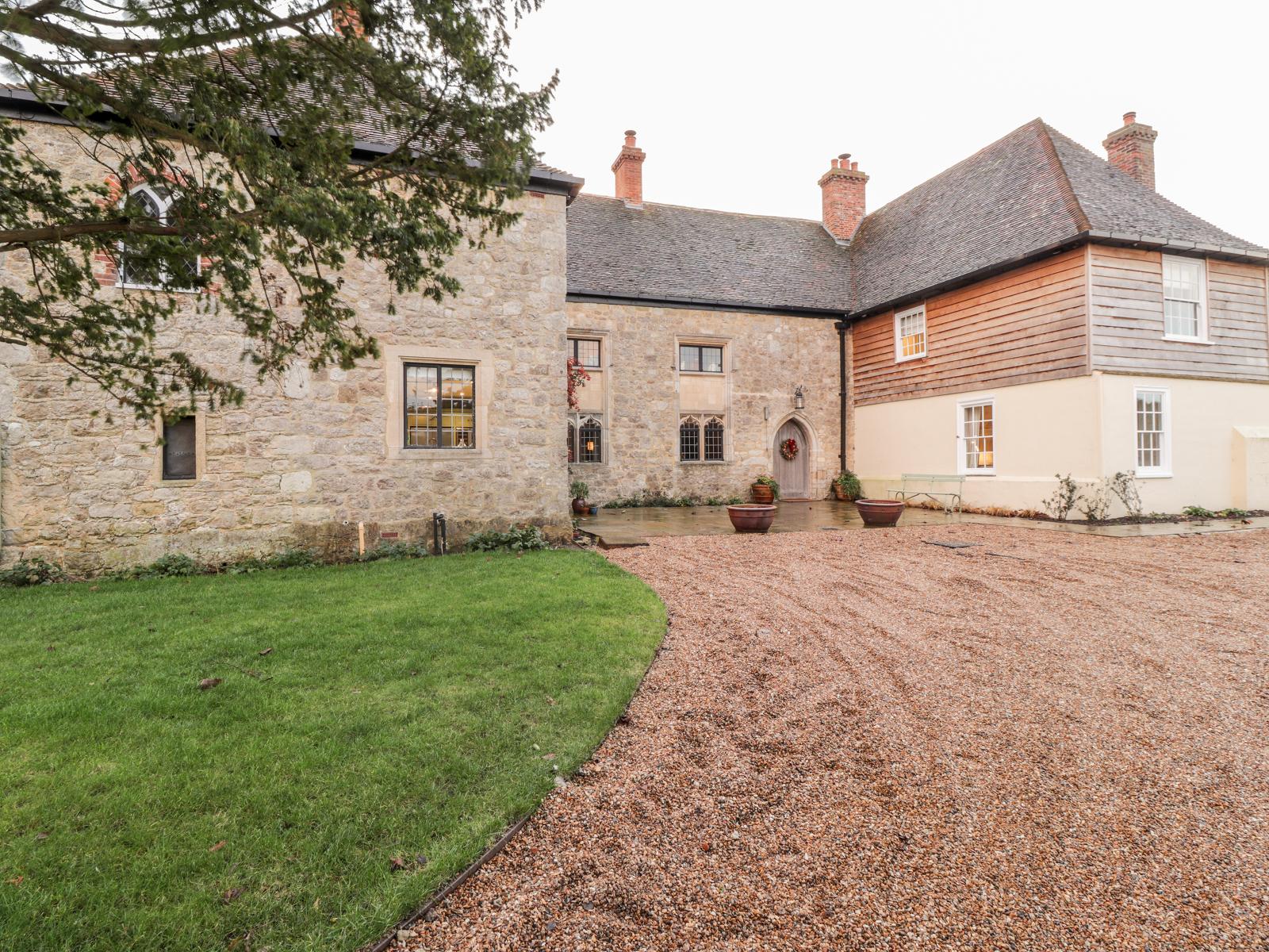 Battel Hall - photo 3
