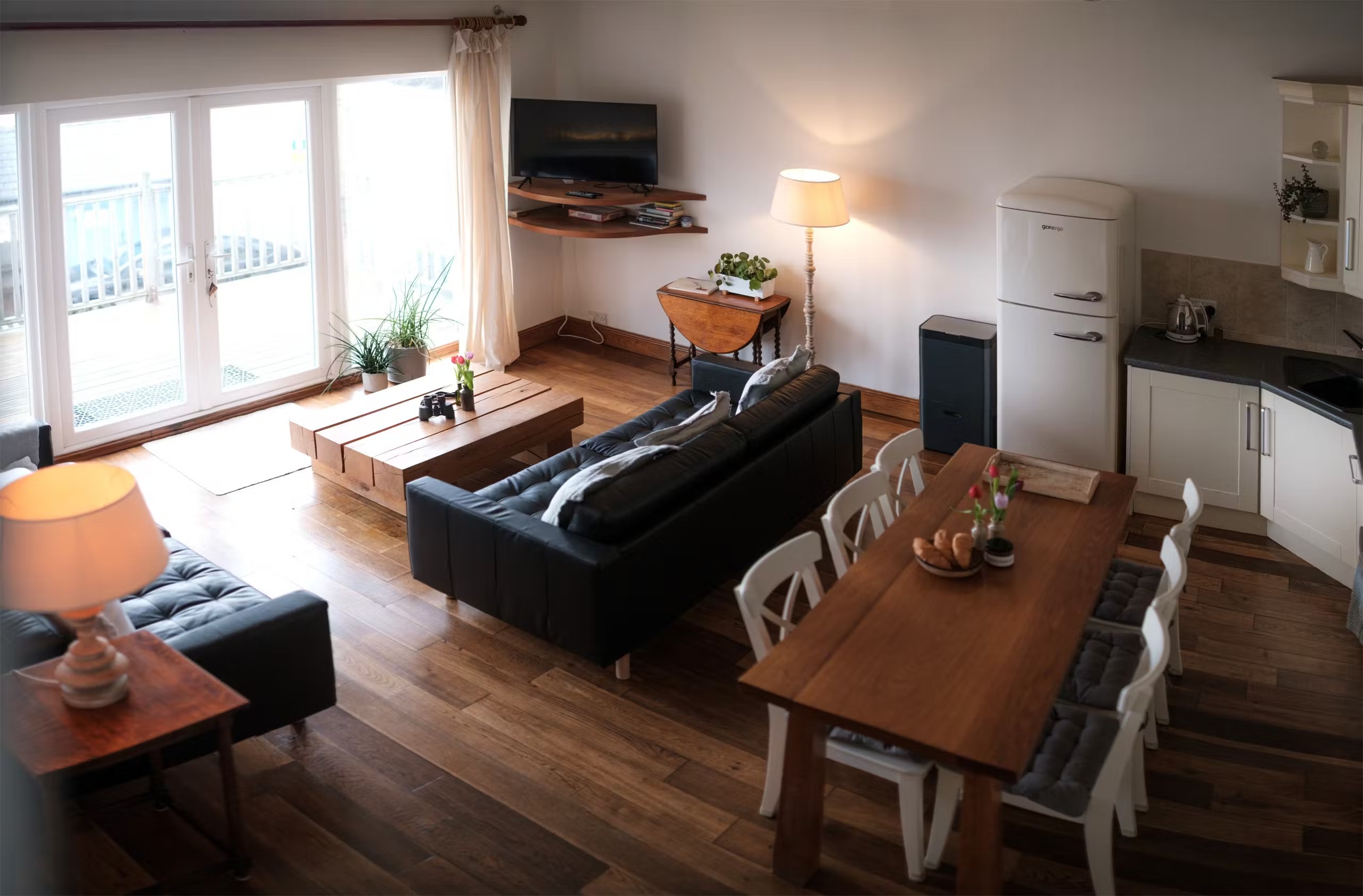 Beach Hut Apartment - photo 3