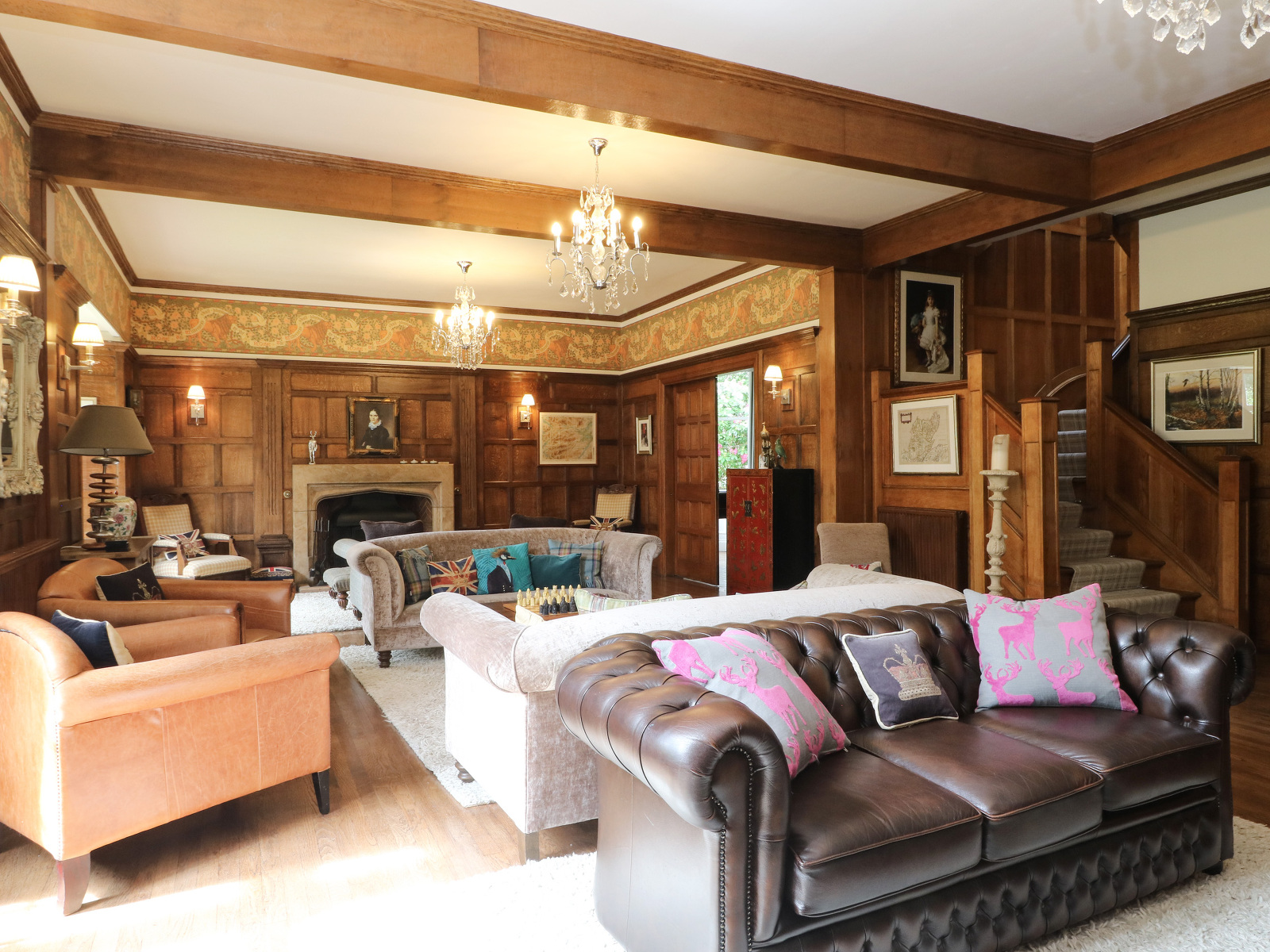 Bearnock Lodge - photo 3