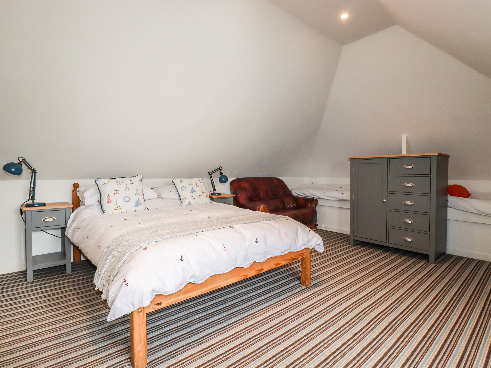 Blue Bay Beach House - photo 2