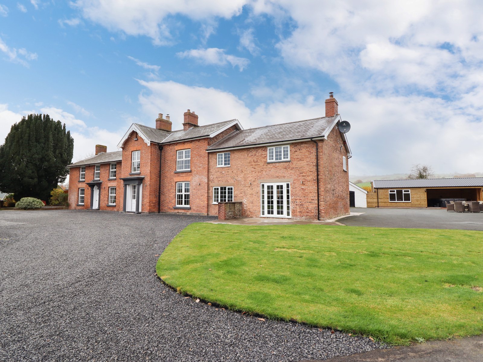 Bodaioch Hall - photo 2