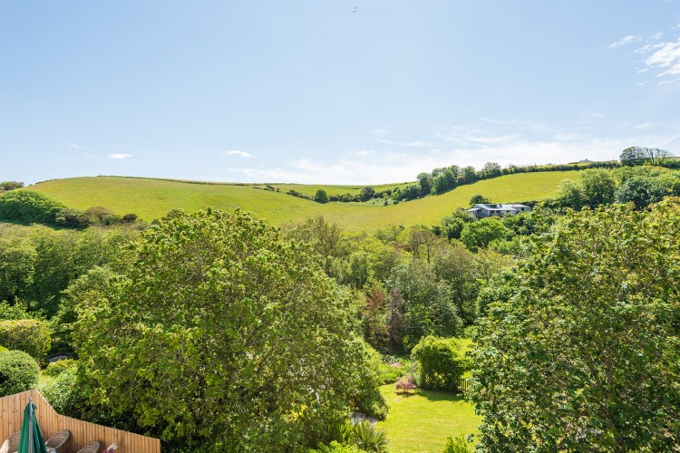 Brook Cottage - photo 2