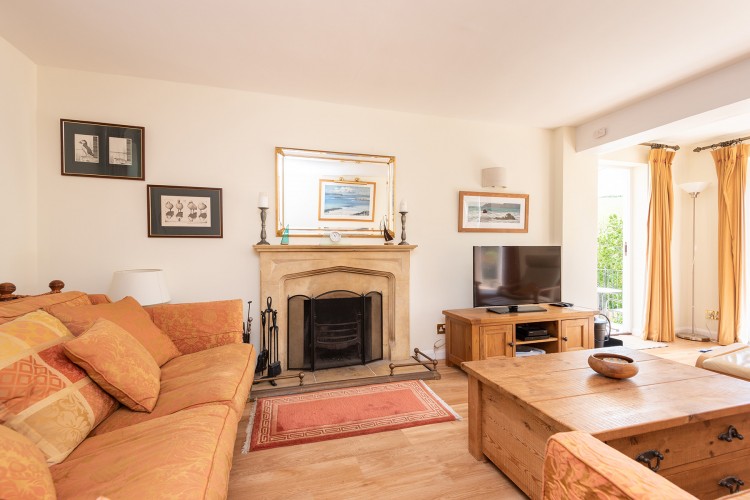 Brook Cottage - photo 4