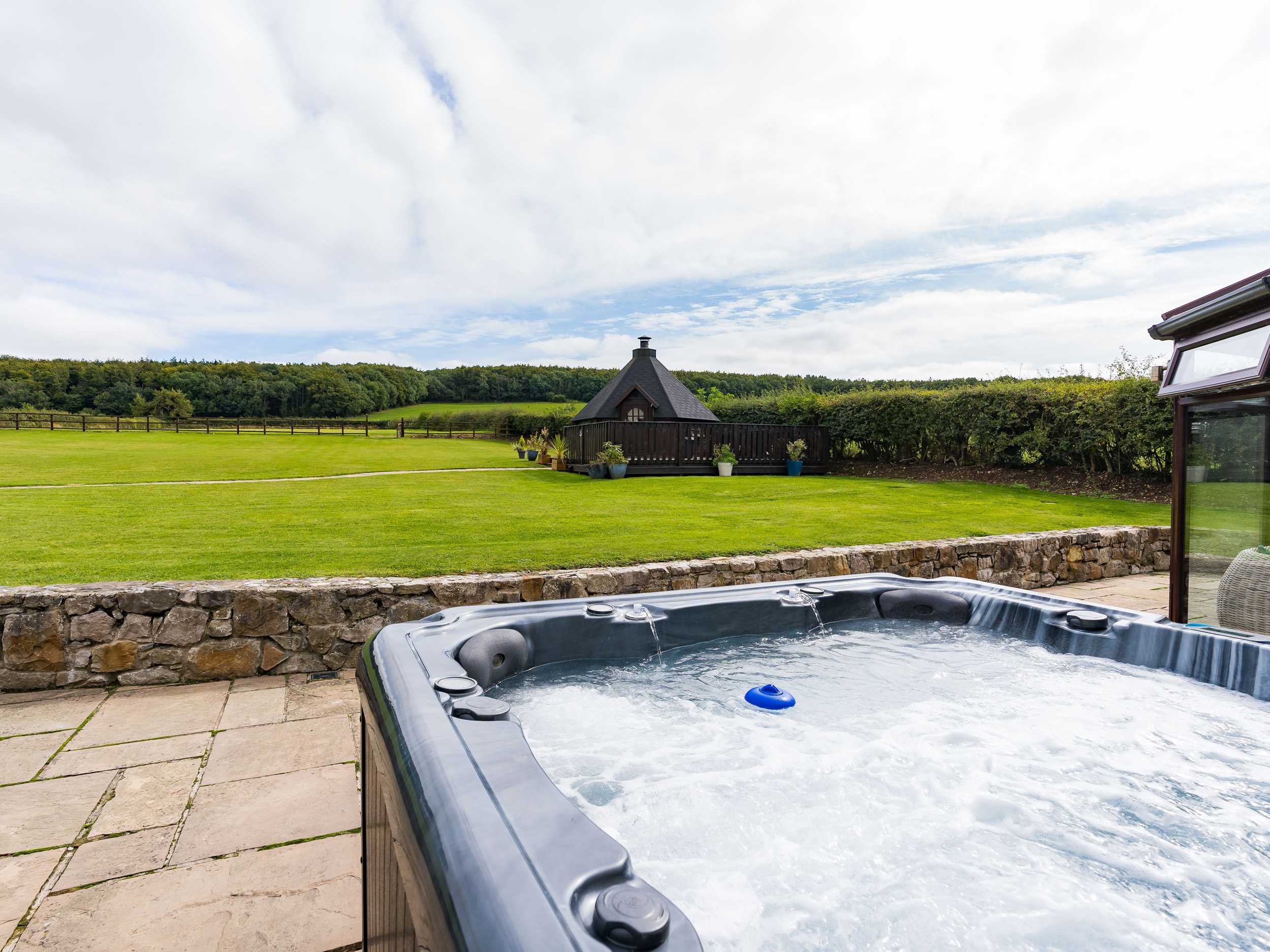 Brookway Lodge - photo 2