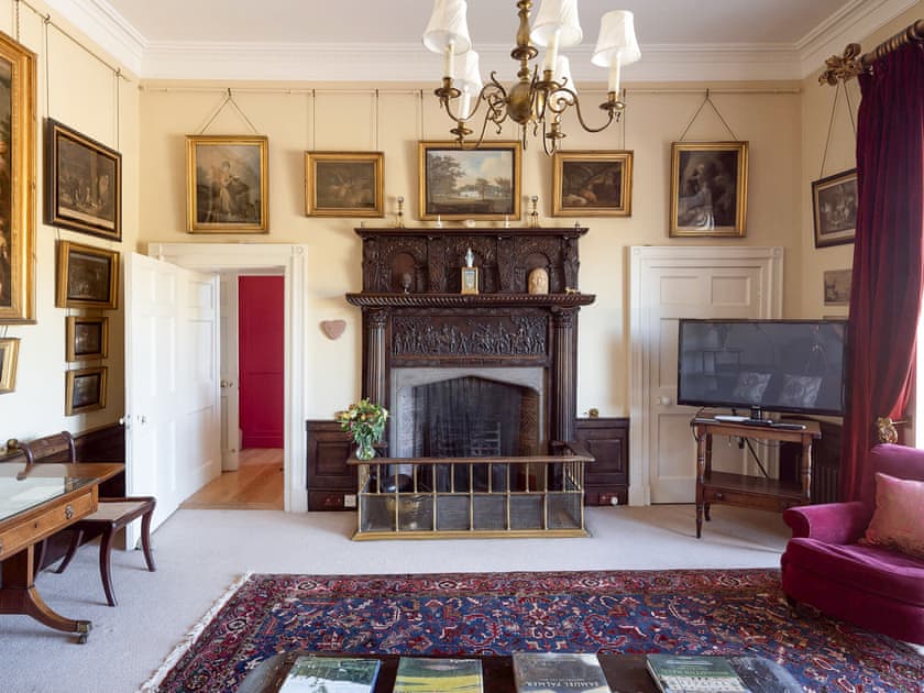 Broughton Hall Estate - Chapel Flat - photo 4