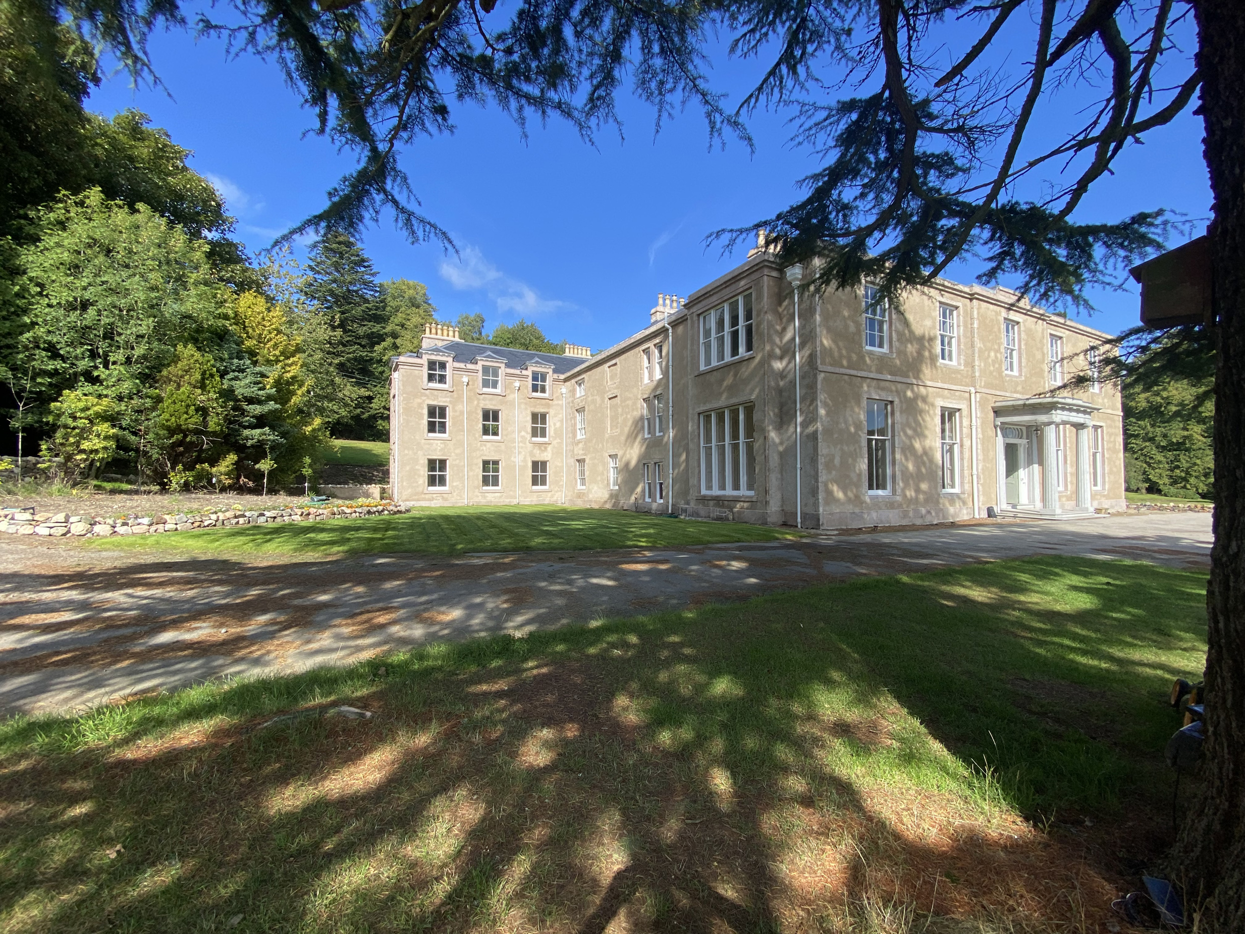 Burnhervie House - photo 2