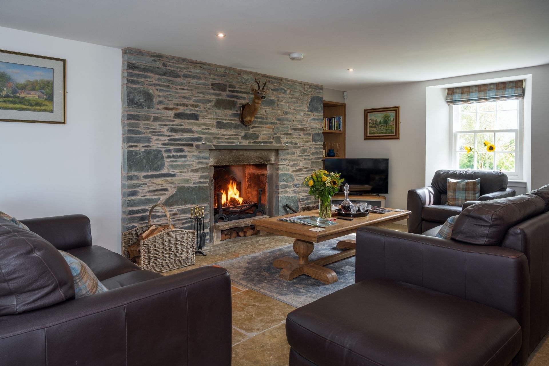 Burnside Farmhouse - photo 4