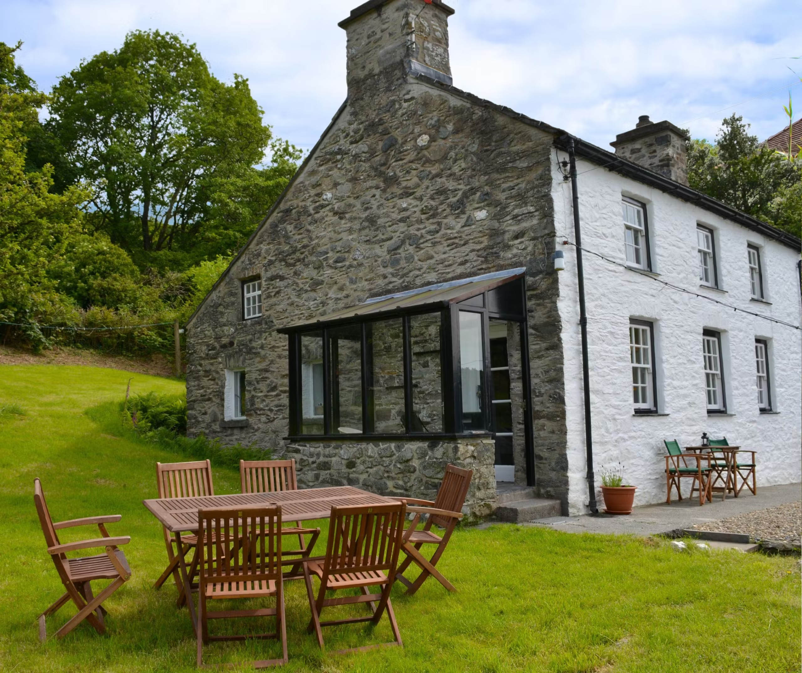 Eglwys-fach, Ceredigion