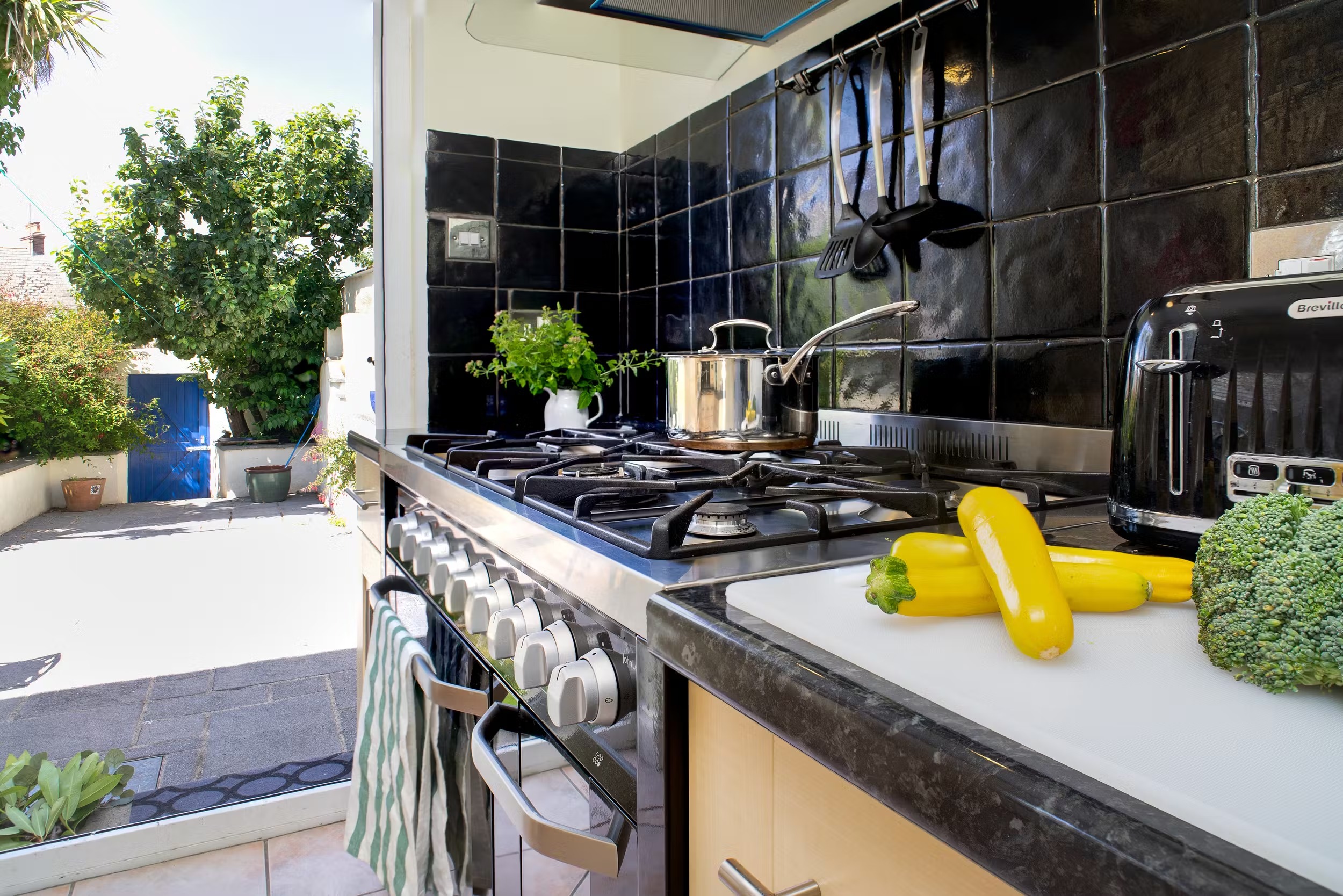 Camrose Cottage - photo 3