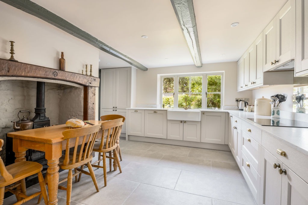 Carrington Farmhouse - photo 3