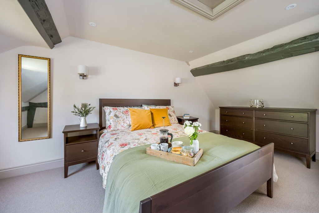 Carrington Farmhouse - photo 4