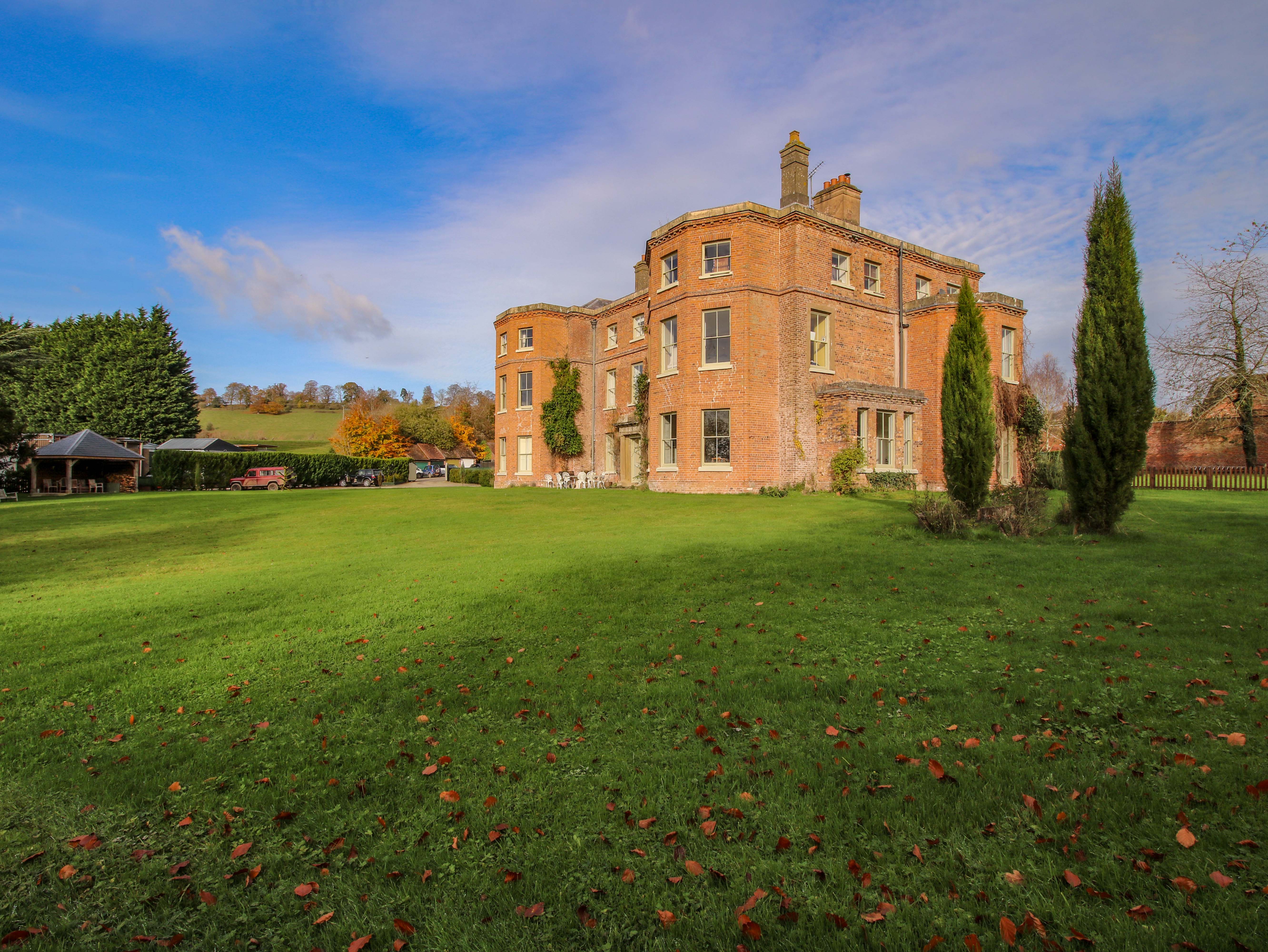 Caynham Court - photo 2