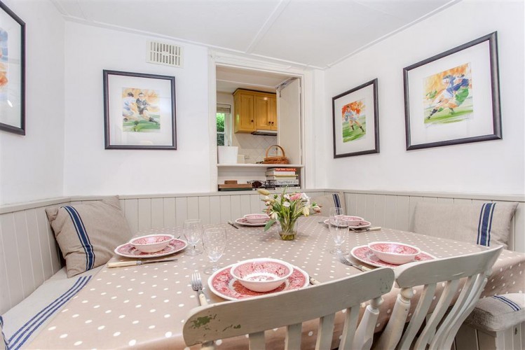 Cob Cottage - photo 4
