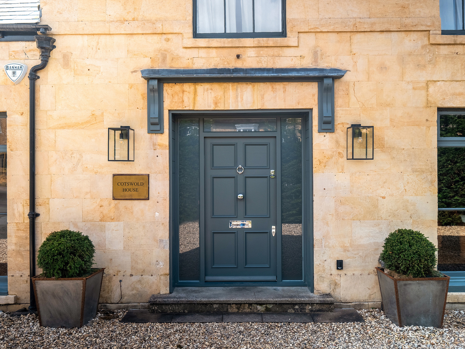 Cotswold House - photo 3