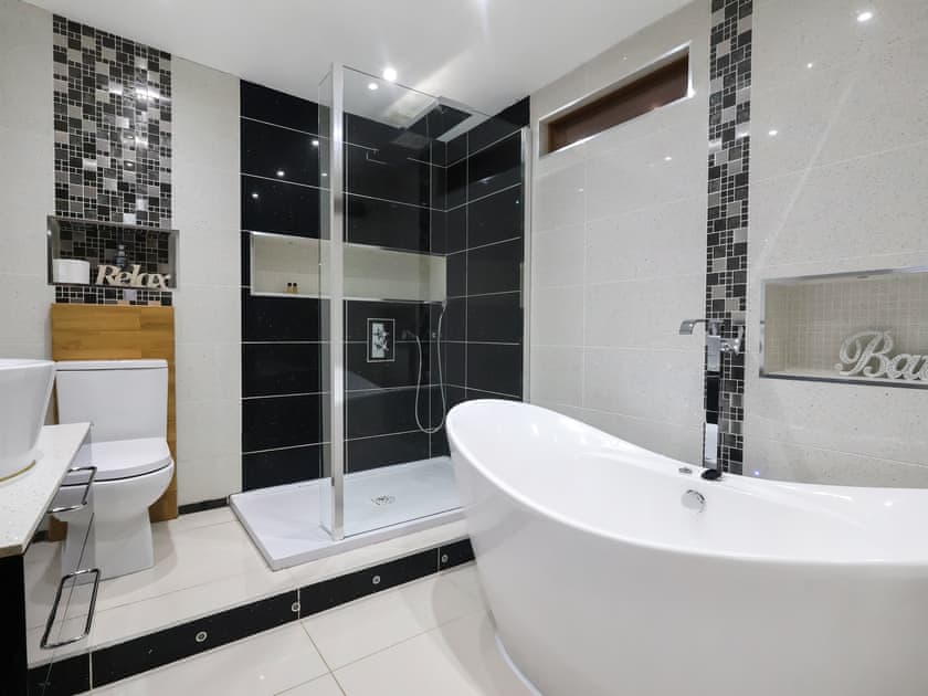 Cotswold Valley Court Manor - photo 2