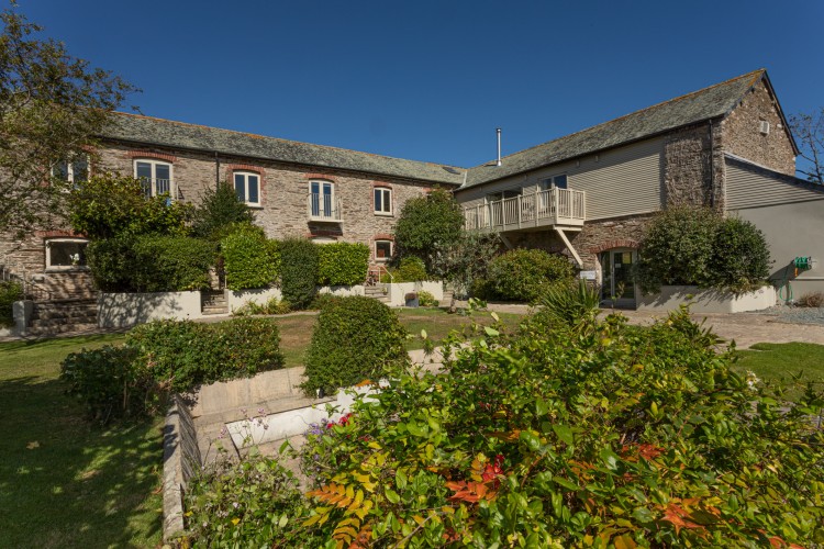 Court Barton Cottage No. 11 - photo 5