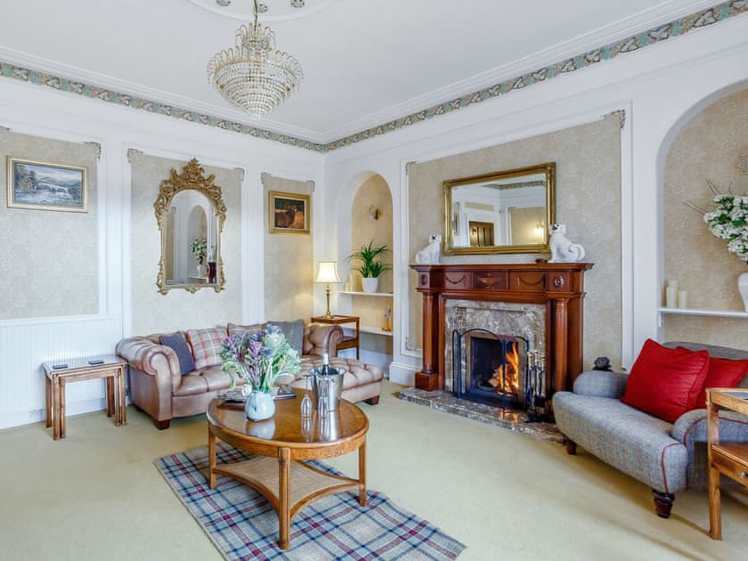 Craigendarroch House - photo 5