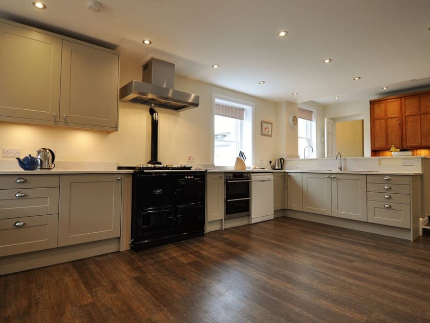 Cray House - photo 3