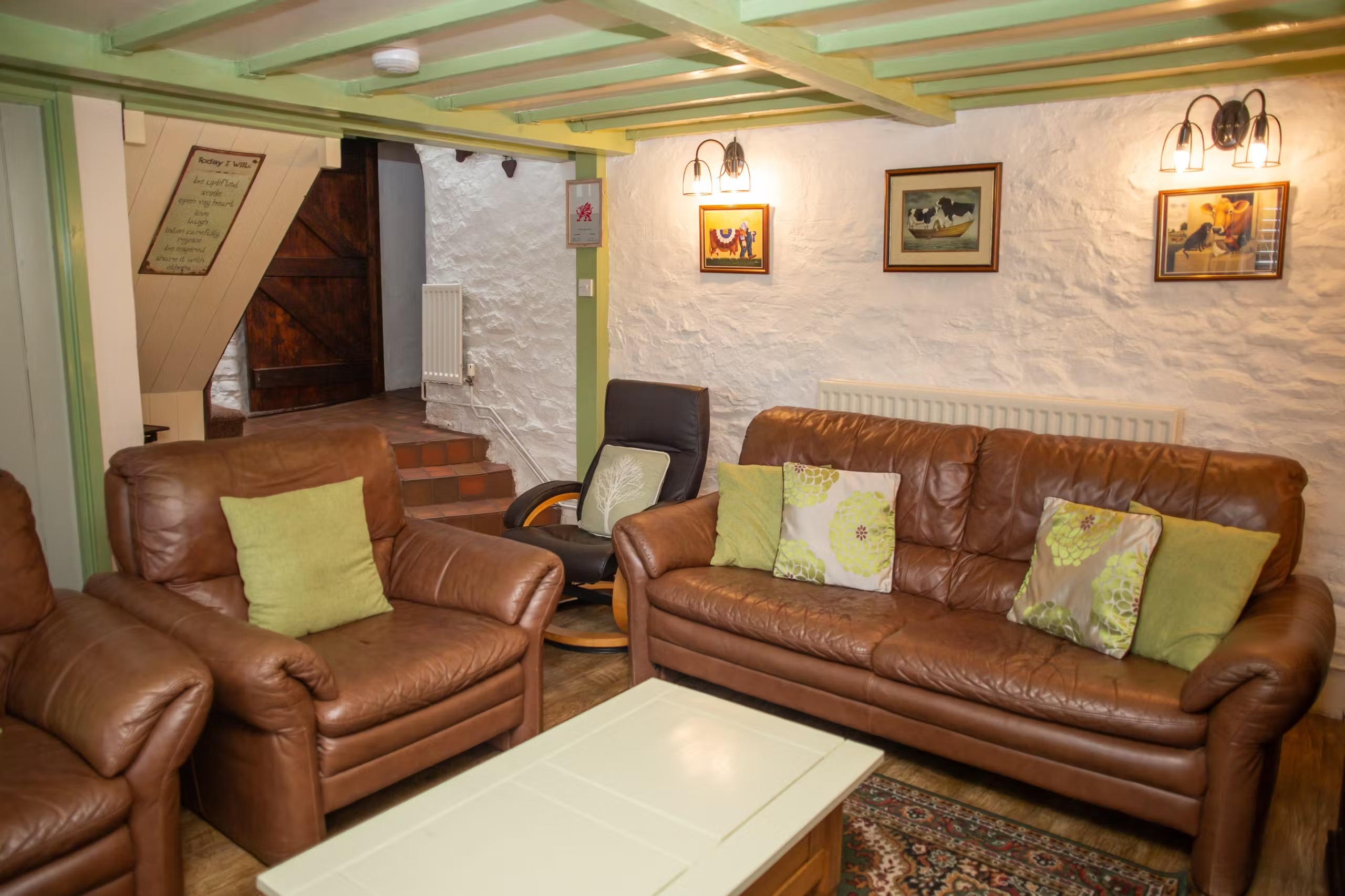Crumble Cottage - photo 2