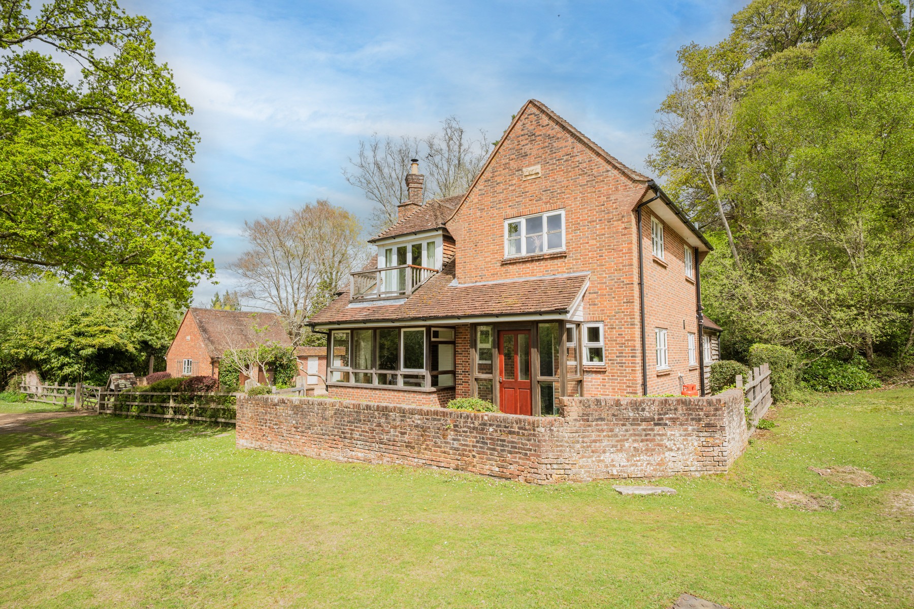 Dell Cottage 