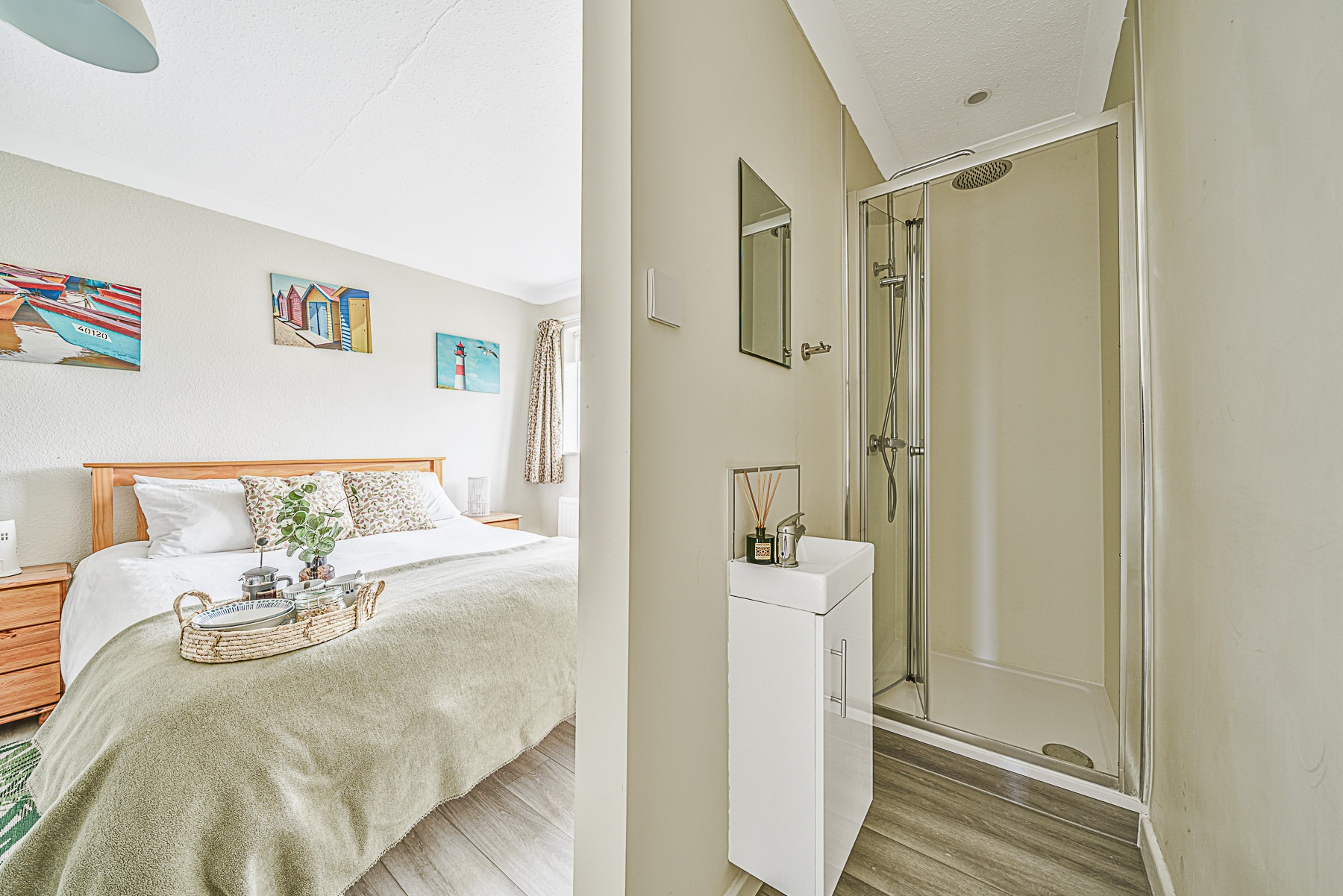 Dolphin Cottage  - photo 4