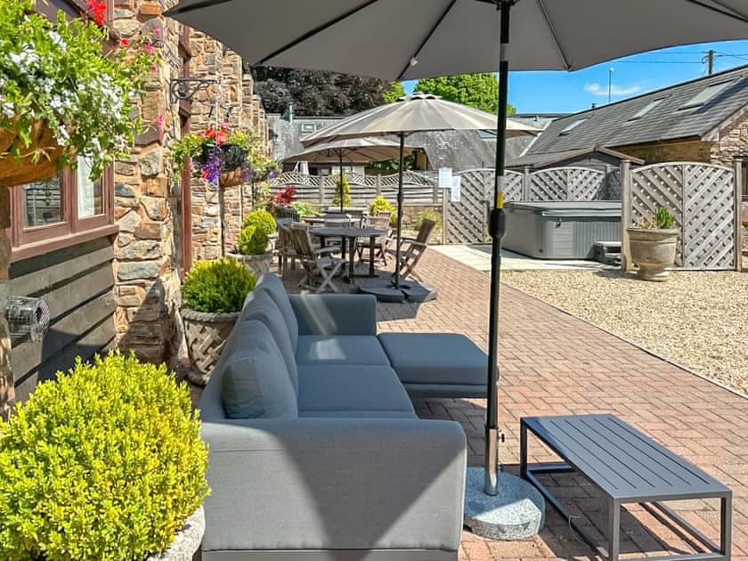 Duvale Cottages - Duvale Barn - photo 3
