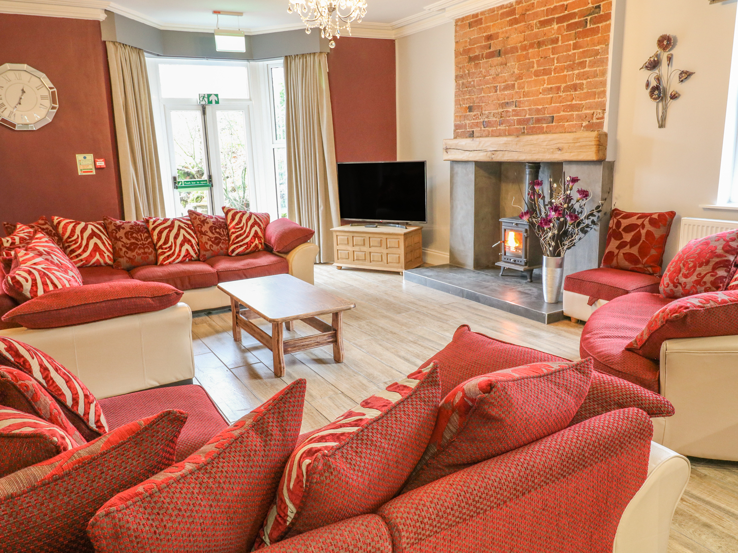 Ellie's Lodge - photo 4