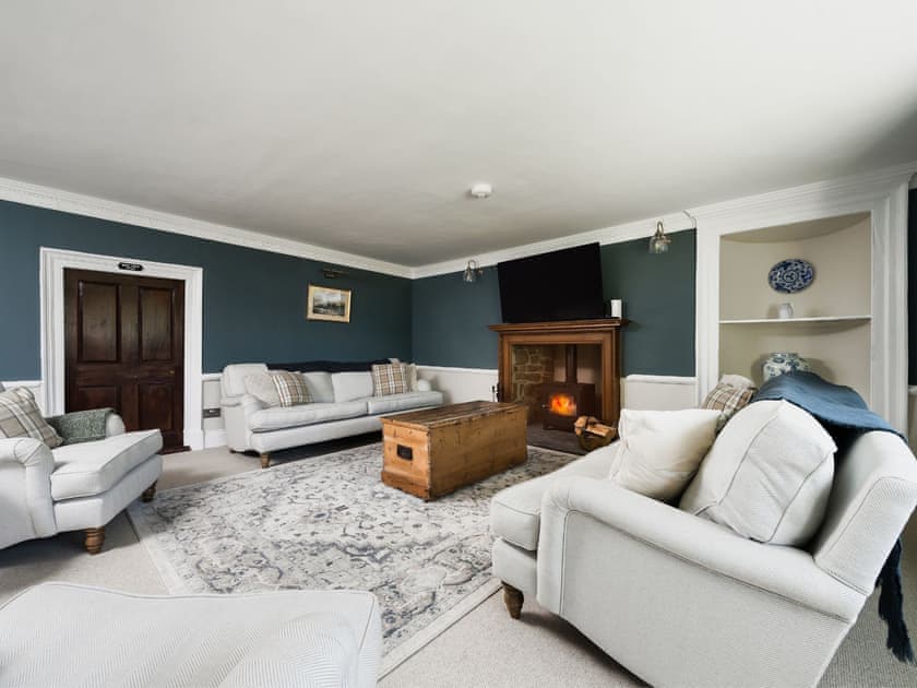 Elm Farmhouse - photo 4