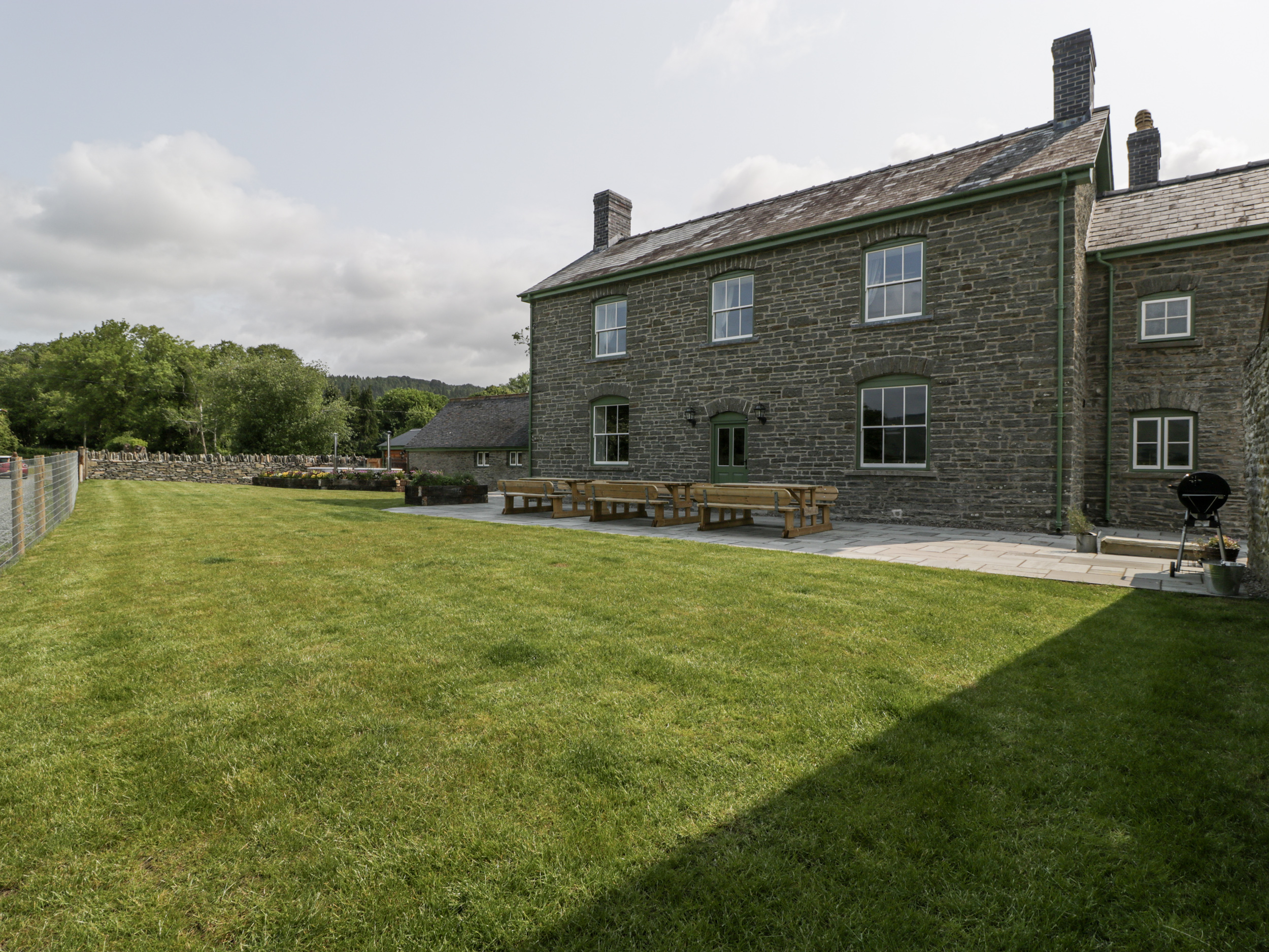 Evenjobb Court Farmhouse - photo 3