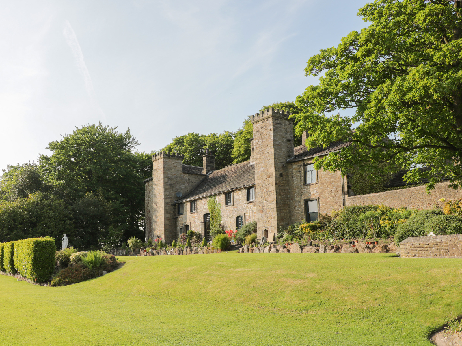 Fernhill Castle - photo 2