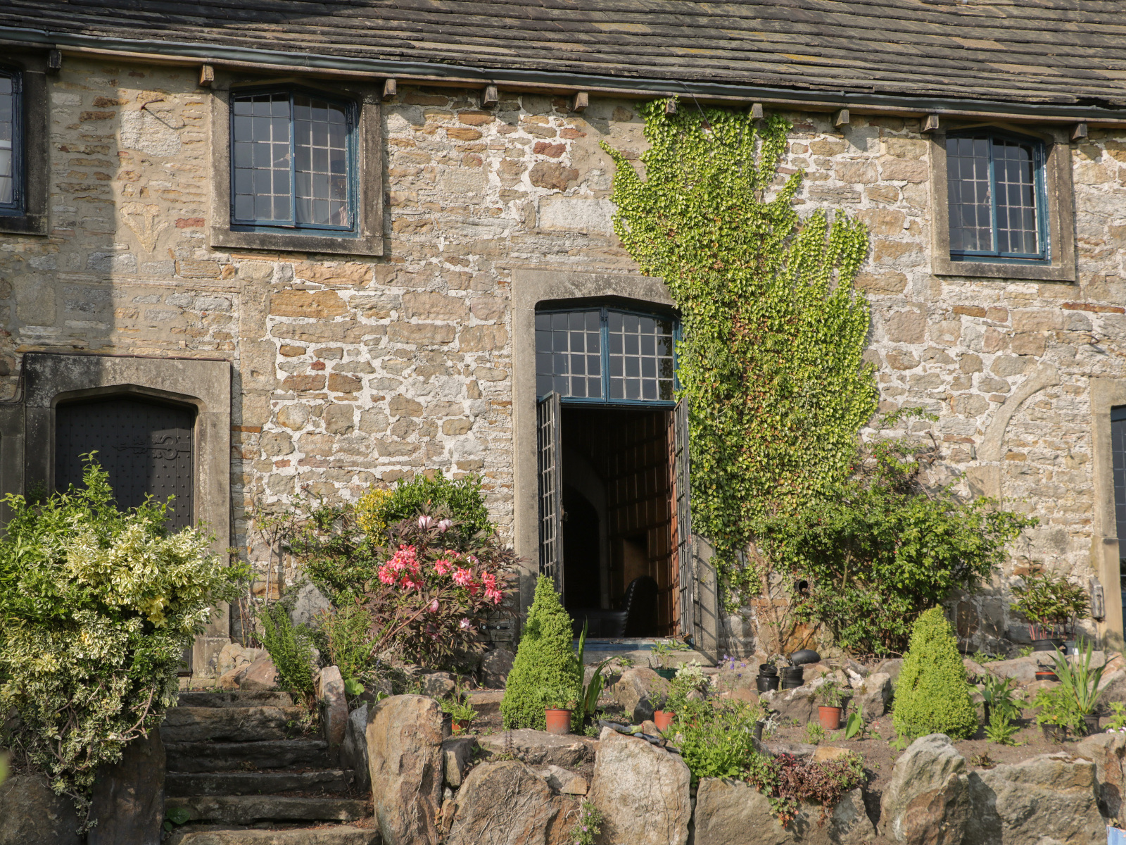 Fernhill Castle - photo 4