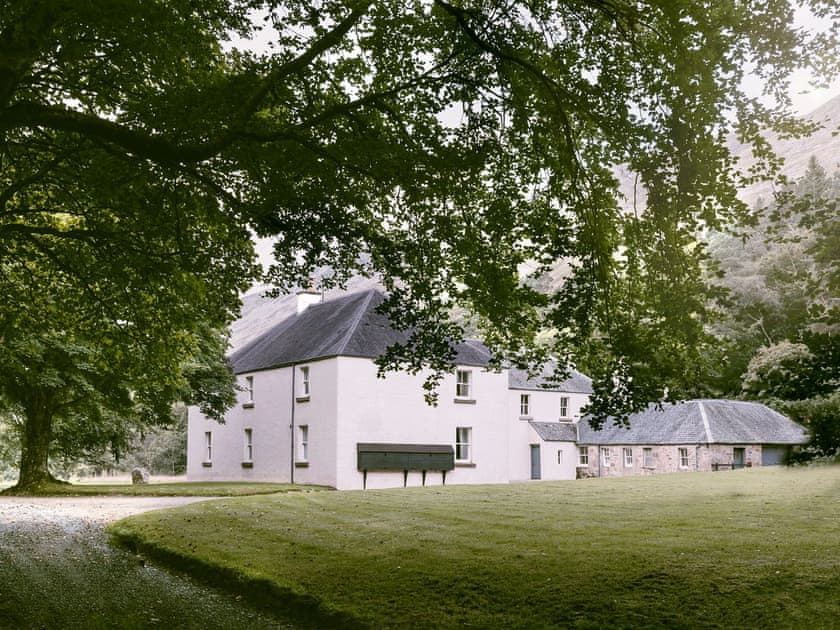Forest Lodge